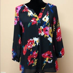 Violet + Clair floral blouse M
